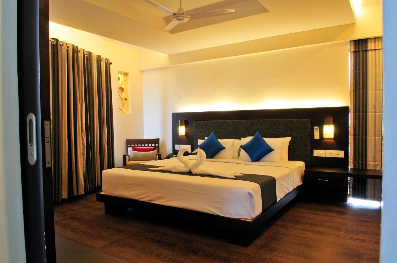 Copper Folia Hotell Kozhikode Exteriör bild