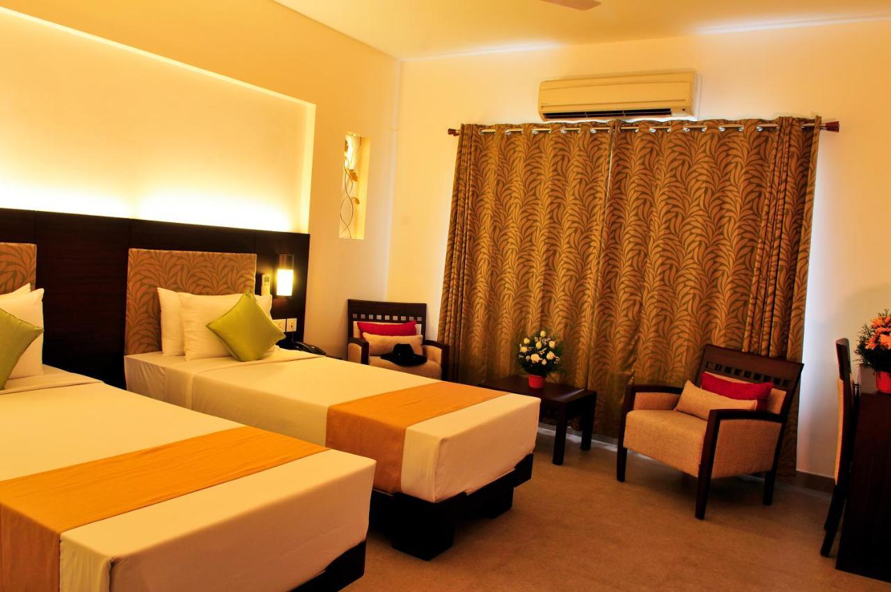 Copper Folia Hotell Kozhikode Exteriör bild